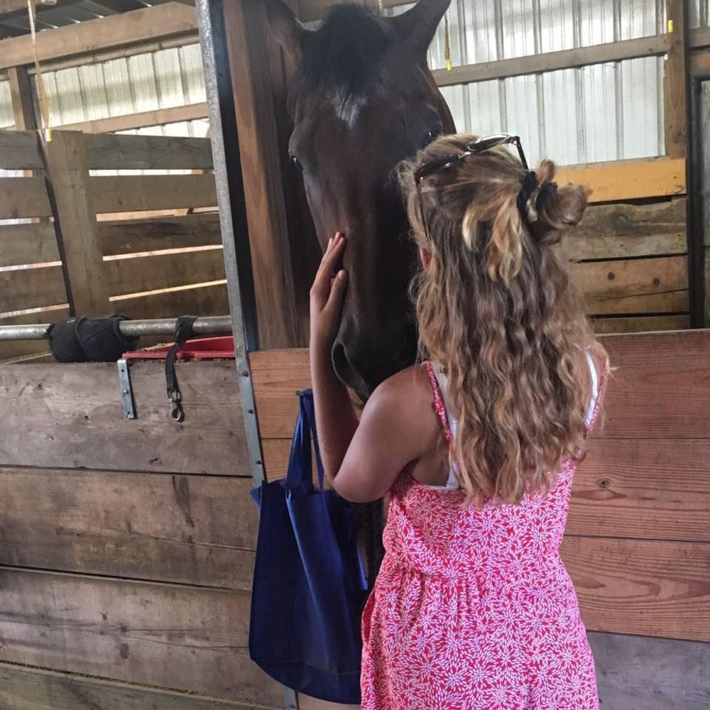 Meet your Posher, Annie